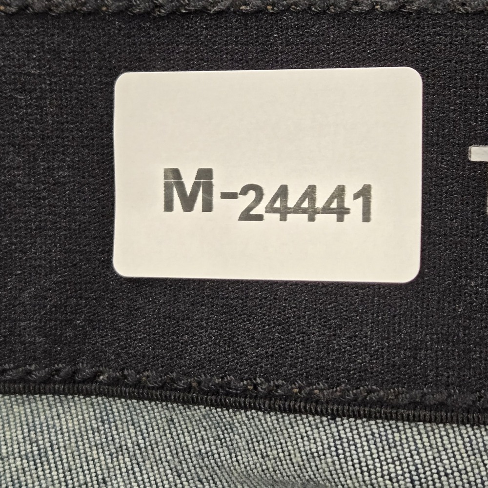 Torrid Women Jeans 18R Dark Blue Denim Wide-Leg 42585299 Bombshell Wide NWT - Picture 2 of 16